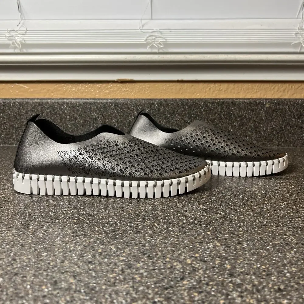 Ilse Jacobsen Women EU 38 US 7.5 Pewter Leather Slip On Shoe Comfort Casual Flat